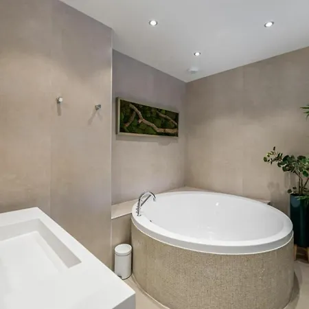 Apartment Proche Des Pistes De *